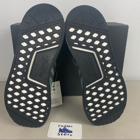 Adidas Originals NMD R1 Green Black Trainers Running Shoe Sneaker Men Sz - Picture 7 of 15